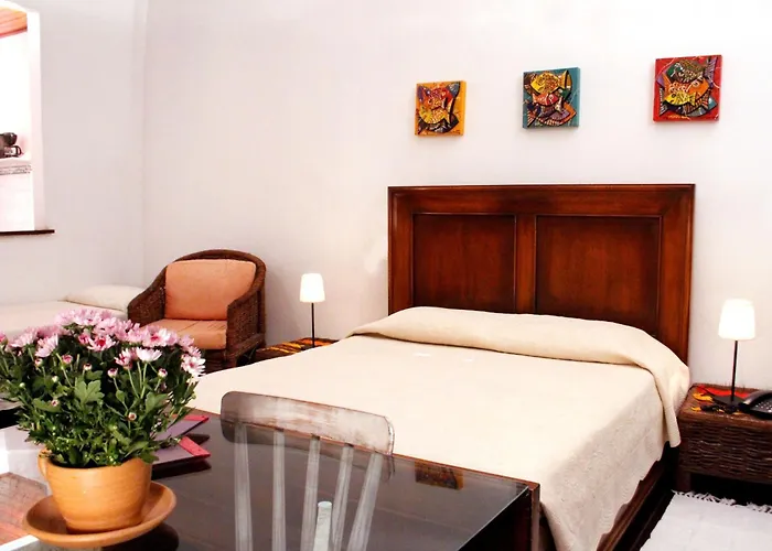 Studio Do Carmo Galeria De Artes E Pousada