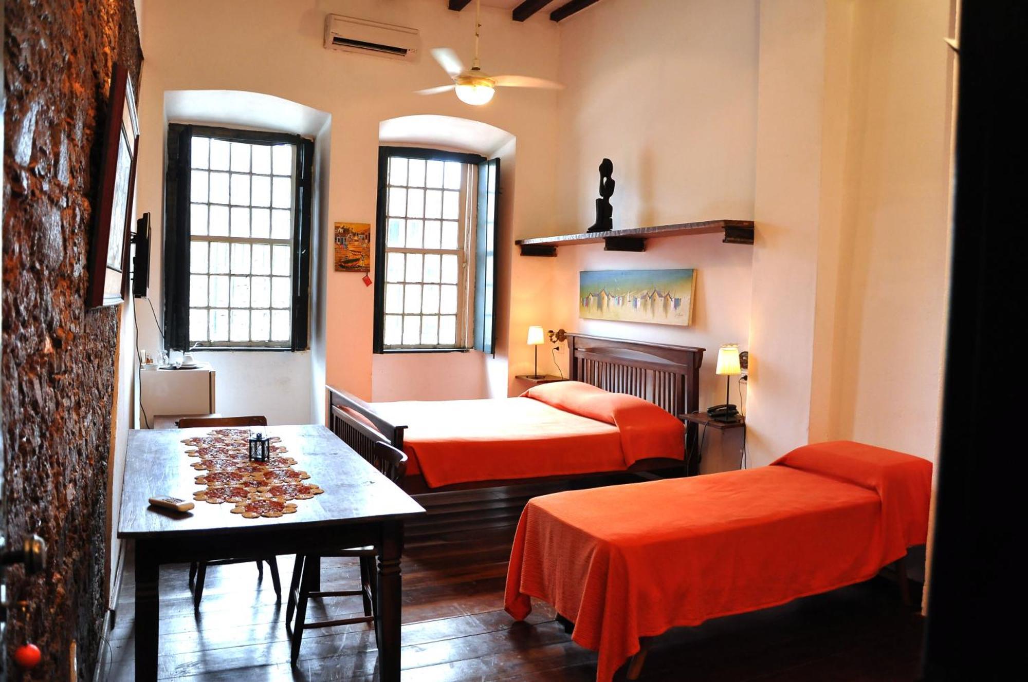 Hotel Do Carmo Galeria De Artes E 3*